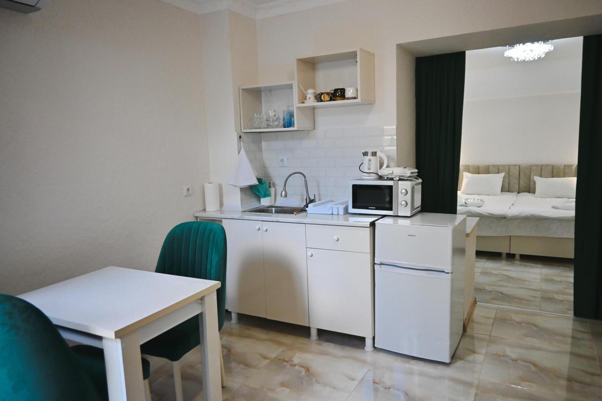 Jerusalem Merkaz Hotel 库塔伊西 外观 照片