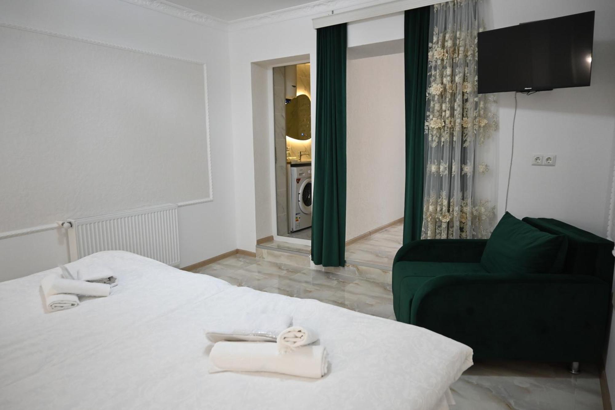 Jerusalem Merkaz Hotel 库塔伊西 外观 照片