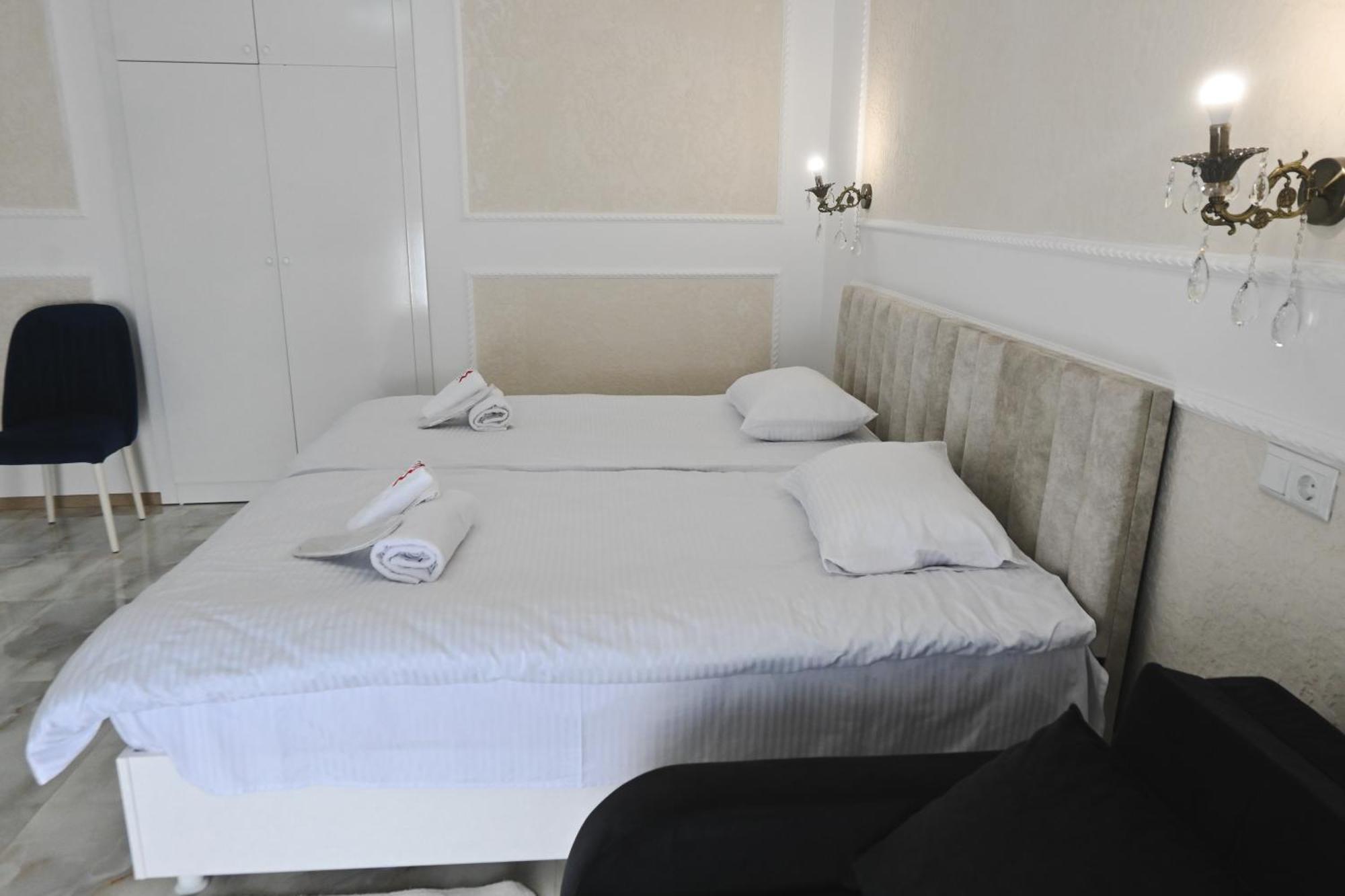 Jerusalem Merkaz Hotel 库塔伊西 外观 照片